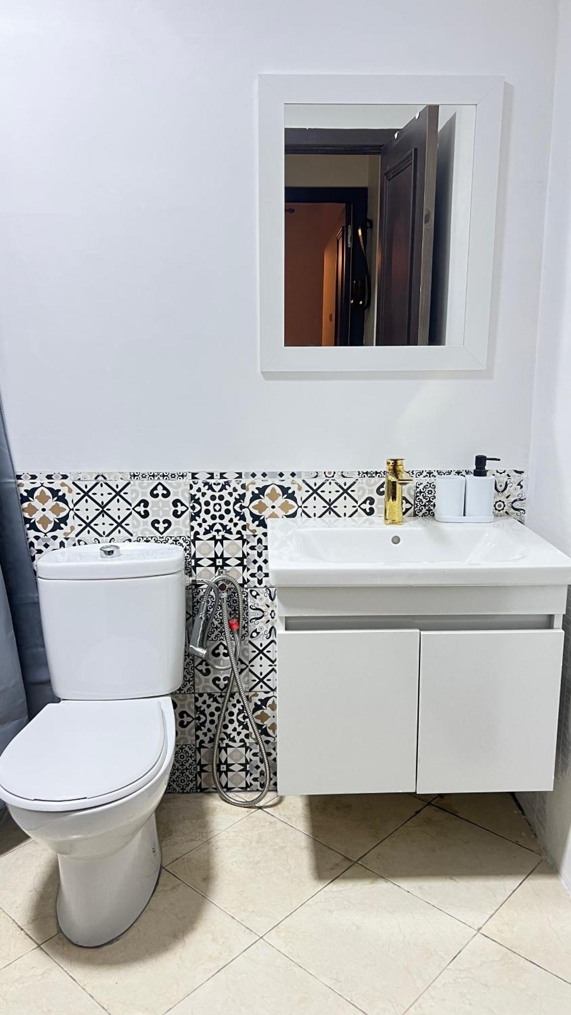 Magnifique Appartement Spacieux Confort Propre Familial 2 Chambres Salon Et Salle A Manger A 20Mn A Pied De Place Jemaa El Fina 4 Piscines Dans Espace De Golf A 12 Mn En Voitures L Entree Est Gratuit Pour La Clientele Ouvert Entre 10H Et 20H Marakéš Exteriér fotografie